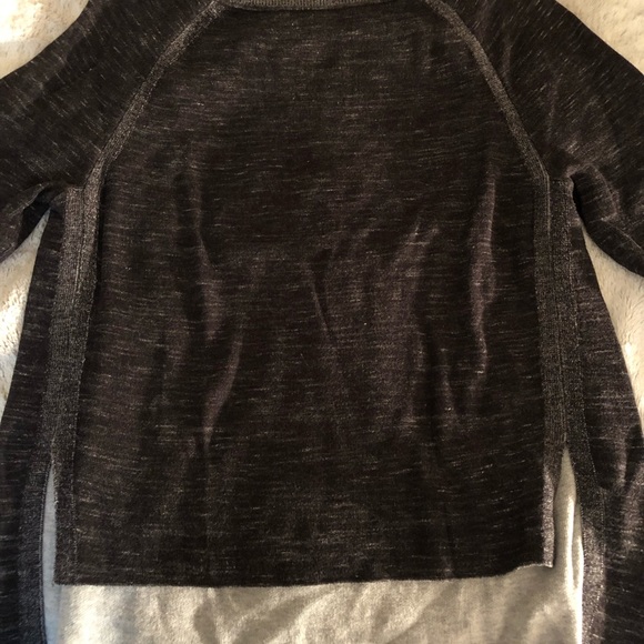 Sweater - Picture 2 of 6